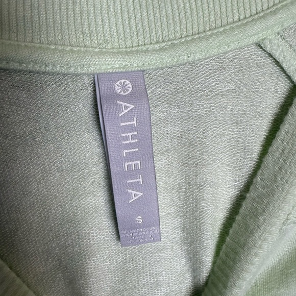 Athleta Mint Green Crewneck - Picture 3 of 3